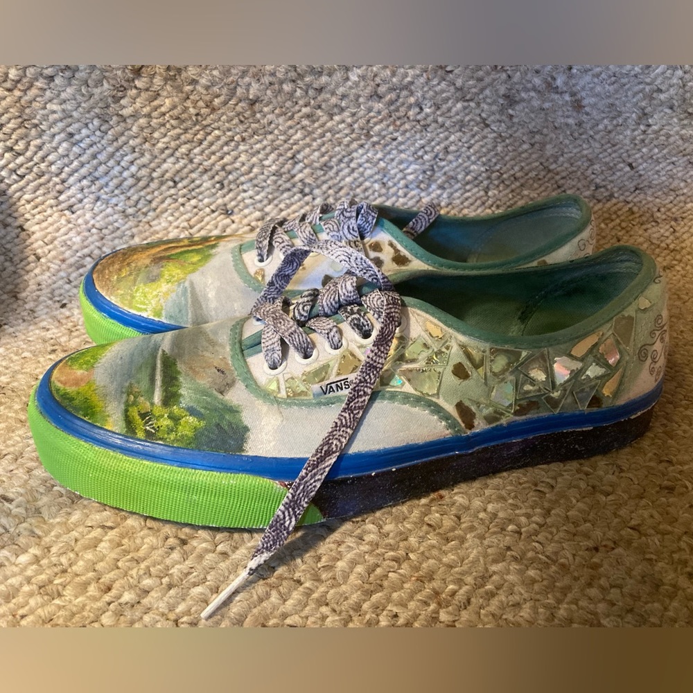 Van’s “Off The Wall” Custom Designed Outdoors Scene Painting Canvas Sneakers - Picture 8 of 13